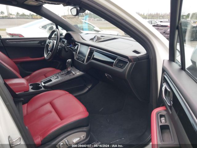 Photo 4 VIN: WP1AA2A56HLB82545 - PORSCHE MACAN 