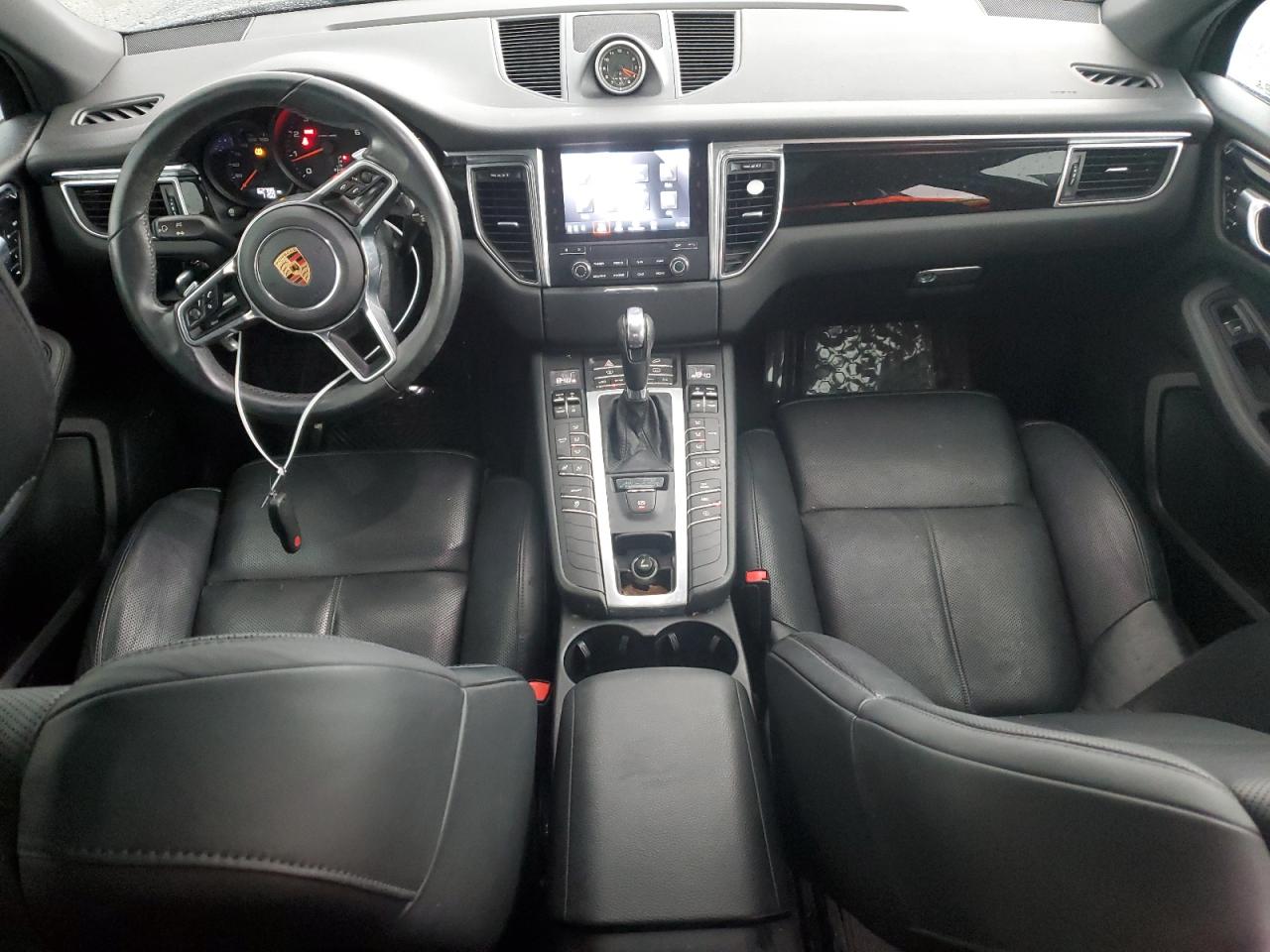 Photo 7 VIN: WP1AA2A56JLB17409 - PORSCHE MACAN 