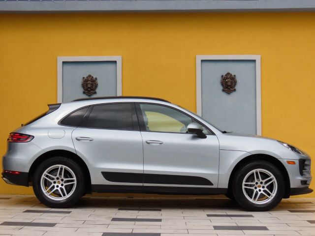 Photo 8 VIN: WP1AA2A56KLB02734 - PORSCHE MACAN 