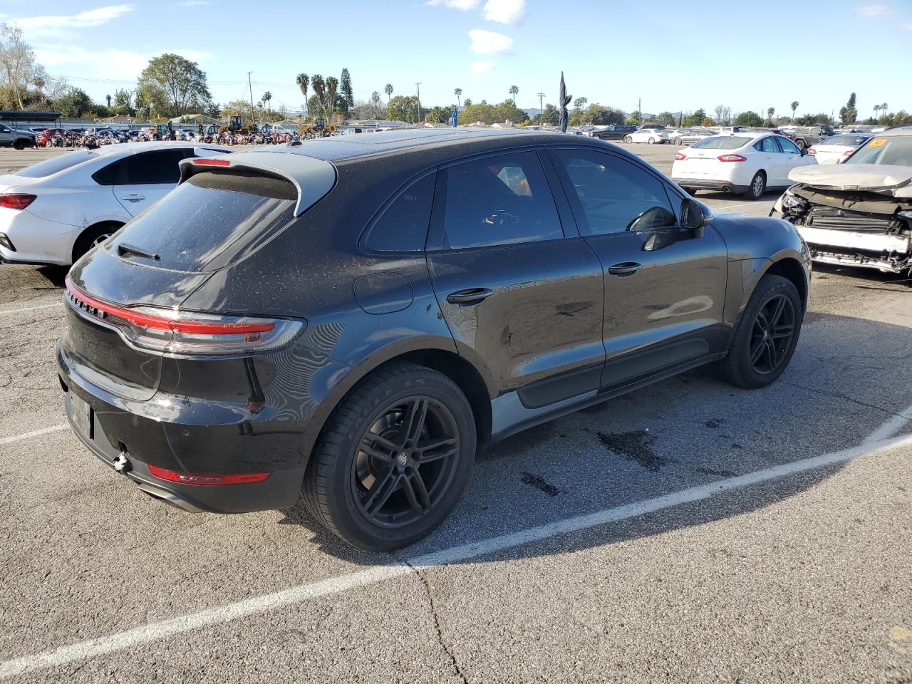 Photo 2 VIN: WP1AA2A56KLB07805 - PORSCHE MACAN 