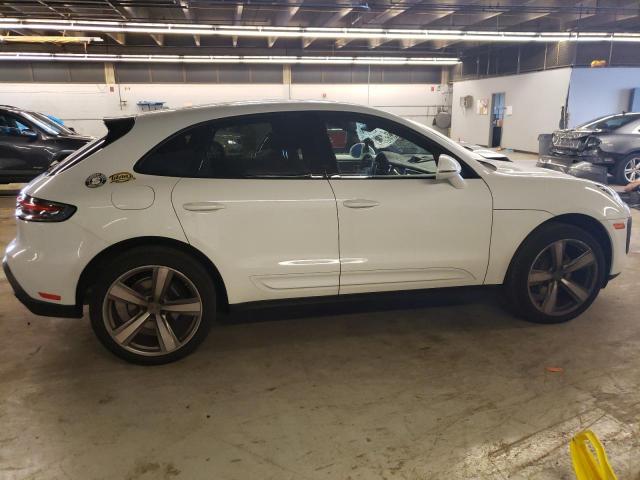 Photo 2 VIN: WP1AA2A56NLB11860 - PORSCHE MACAN 