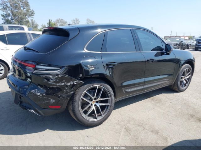 Photo 3 VIN: WP1AA2A56PLB15975 - PORSCHE MACAN 