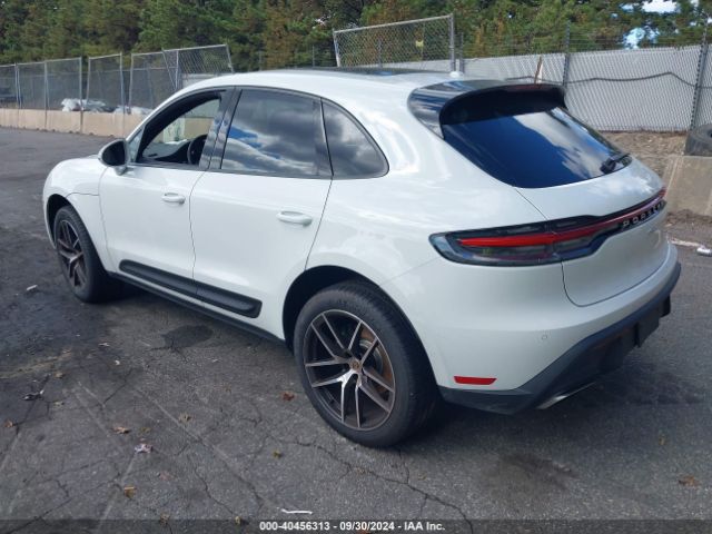 Photo 2 VIN: WP1AA2A56RLB16921 - PORSCHE MACAN 