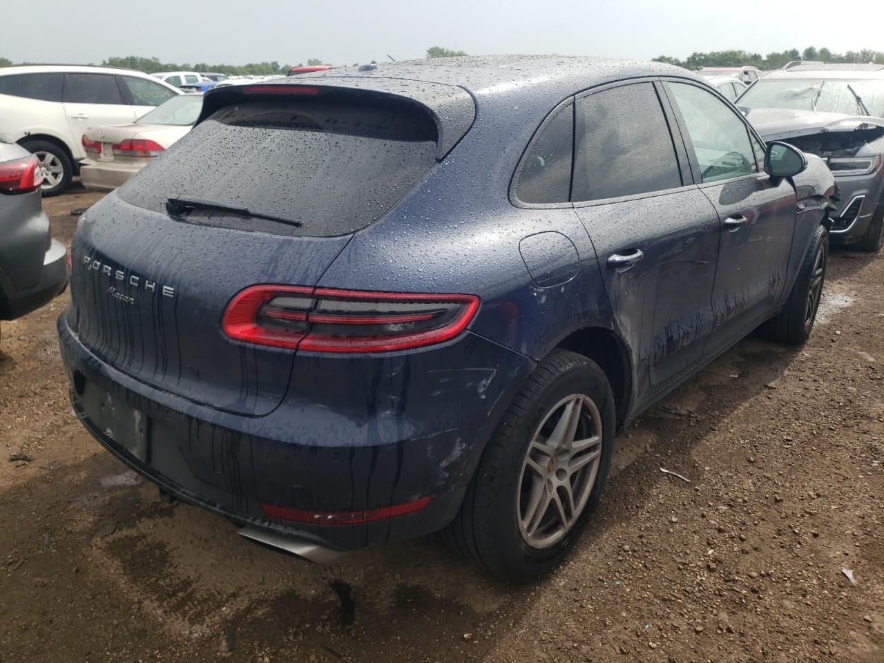 Photo 2 VIN: WP1AA2A57HLB09121 - PORSCHE MACAN 