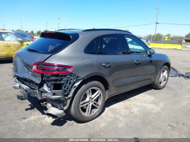 Photo 3 VIN: WP1AA2A57HLB82828 - PORSCHE MACAN 