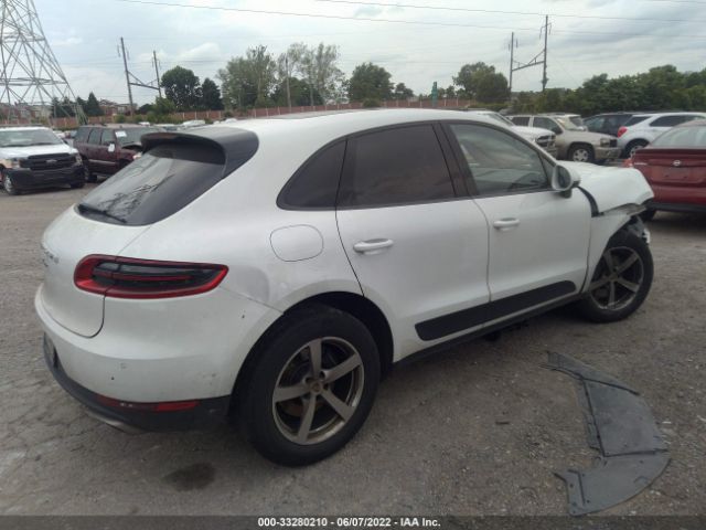 Photo 3 VIN: WP1AA2A57JLB14549 - PORSCHE MACAN 