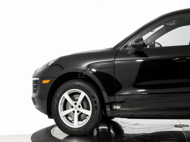 Photo 9 VIN: WP1AA2A57JLB24756 - PORSCHE MACAN 