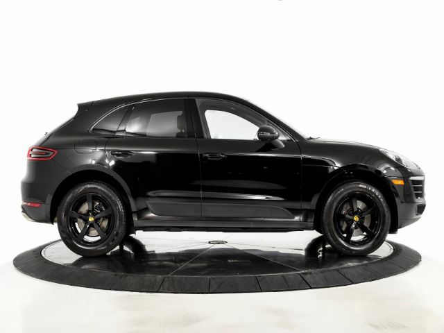 Photo 4 VIN: WP1AA2A57JLB24756 - PORSCHE MACAN 