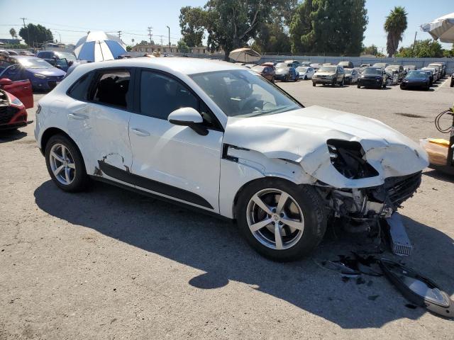 Photo 3 VIN: WP1AA2A57LLB00721 - PORSCHE MACAN 