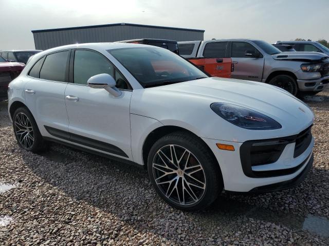 Photo 3 VIN: WP1AA2A57NLB06876 - PORSCHE MACAN 