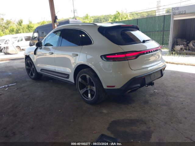 Photo 2 VIN: WP1AA2A57NLB08675 - PORSCHE MACAN 