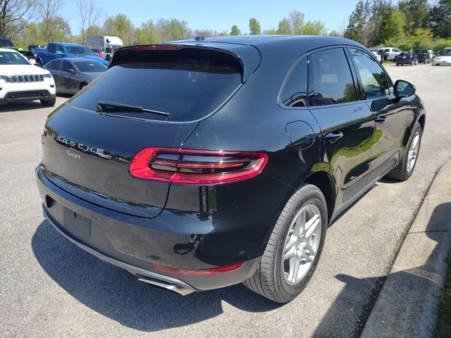 Photo 4 VIN: WP1AA2A58HLB00556 - PORSCHE MACAN 