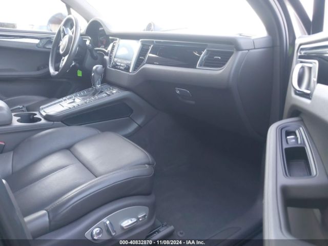 Photo 4 VIN: WP1AA2A58JLB23020 - PORSCHE MACAN 