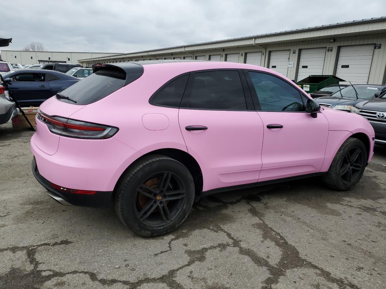 Photo 2 VIN: WP1AA2A58KLB00130 - PORSCHE MACAN 