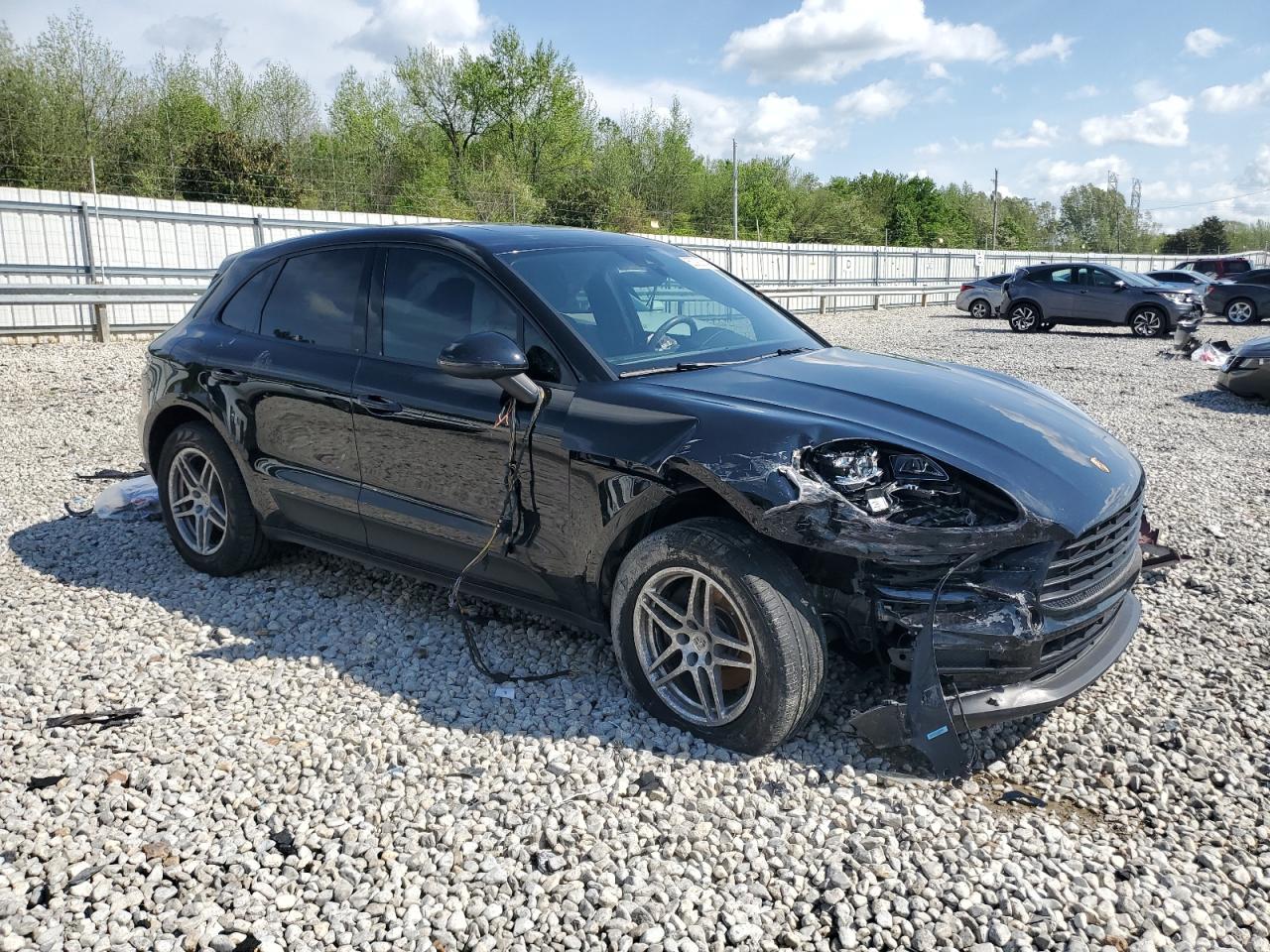 Photo 3 VIN: WP1AA2A58LLB13476 - PORSCHE MACAN 