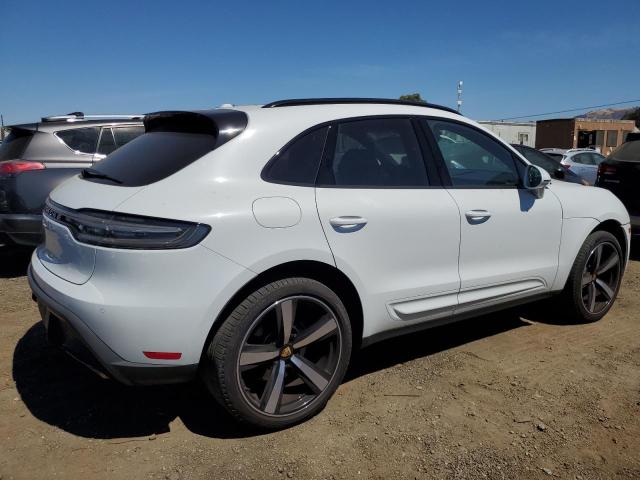 Photo 2 VIN: WP1AA2A58PLB00328 - PORSCHE MACAN BASE 