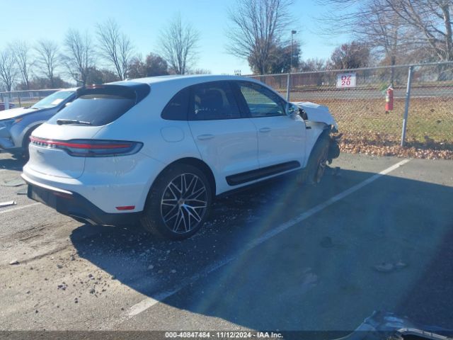 Photo 3 VIN: WP1AA2A58PLB05920 - PORSCHE MACAN 