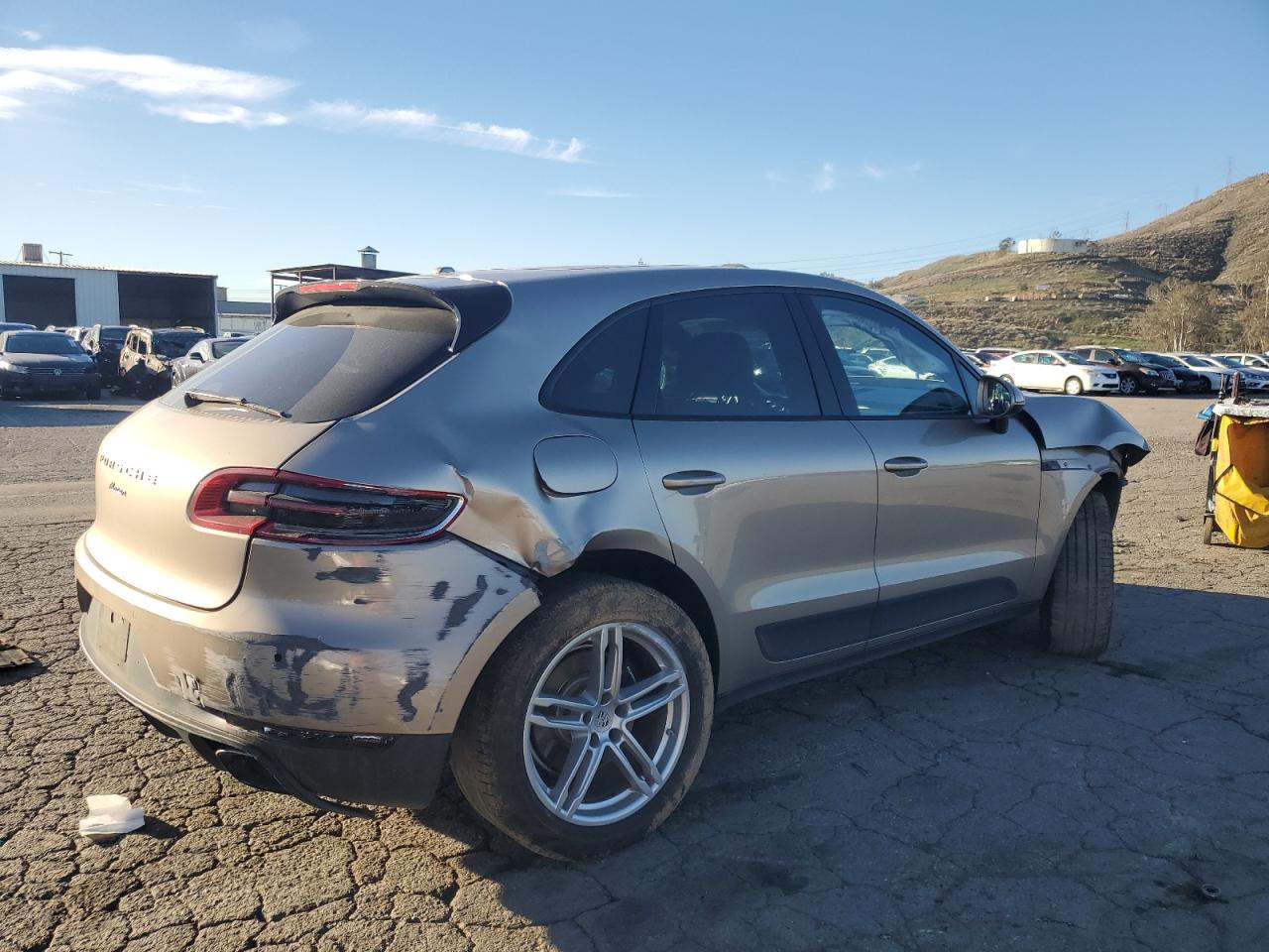 Photo 2 VIN: WP1AA2A59JLB01382 - PORSCHE MACAN 