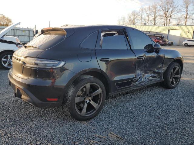 Photo 2 VIN: WP1AA2A59PLB19003 - PORSCHE MACAN BASE 