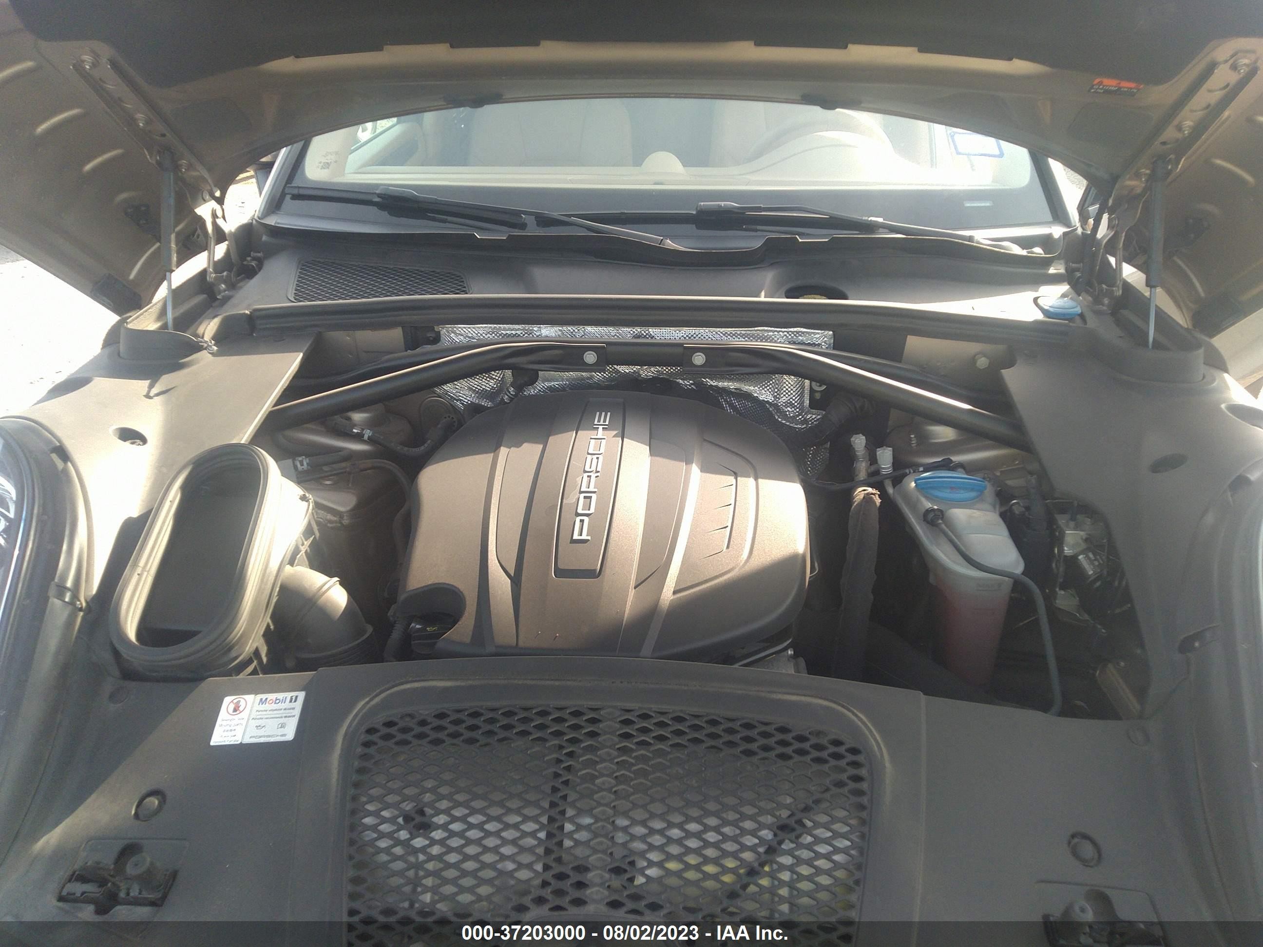 Photo 9 VIN: WP1AA2A5XHLB01336 - PORSCHE MACAN 