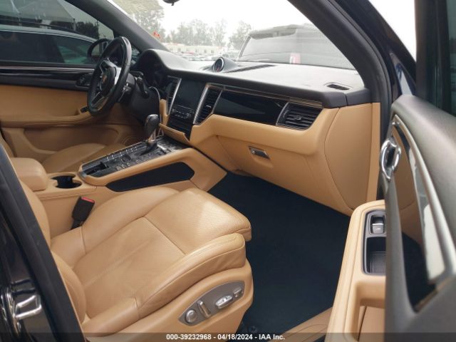 Photo 4 VIN: WP1AA2A5XJLB02489 - PORSCHE MACAN 