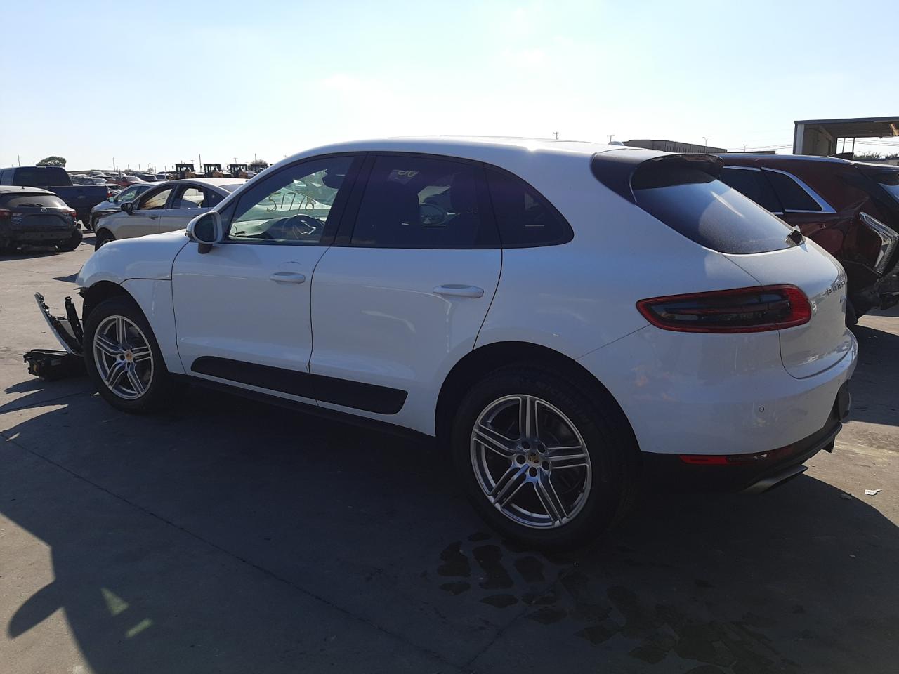 Photo 2 VIN: WP1AA2A5XJLB06767 - PORSCHE MACAN 