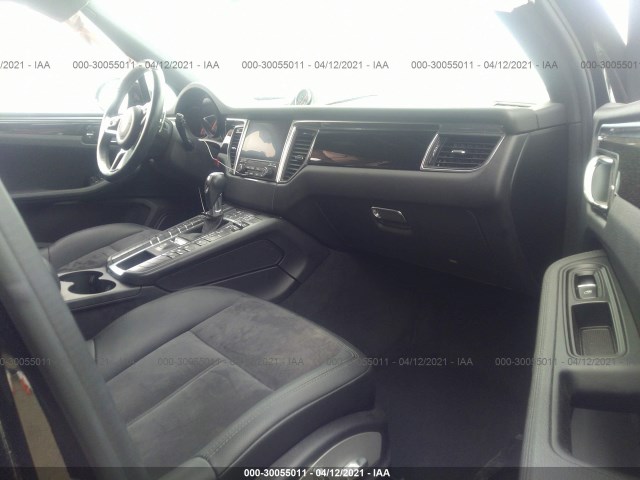 Photo 4 VIN: WP1AA2A5XJLB11435 - PORSCHE MACAN 