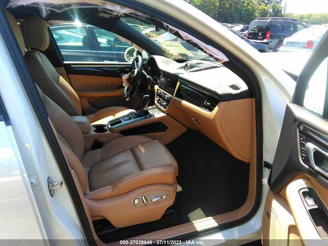 Photo 4 VIN: WP1AA2A5XLLB05833 - PORSCHE MACAN 