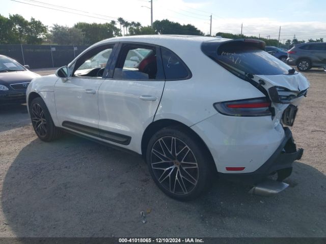 Photo 2 VIN: WP1AA2A5XRLB02665 - PORSCHE MACAN 