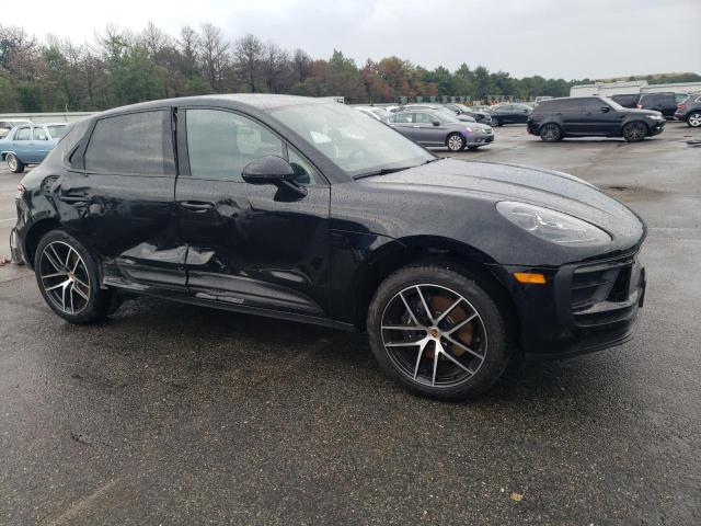 Photo 3 VIN: WP1AA2A5XRLB11480 - PORSCHE MACAN BASE 