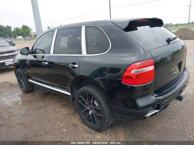 Photo 2 VIN: WP1AA2AP3ALA01666 - PORSCHE CAYENNE 