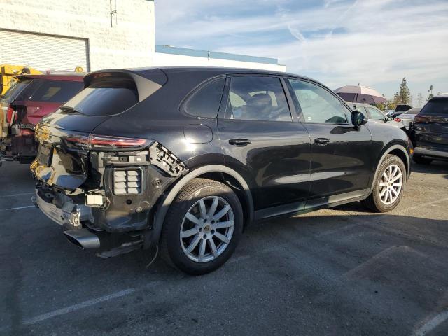 Photo 2 VIN: WP1AA2AY1KDA05588 - PORSCHE CAYENNE 