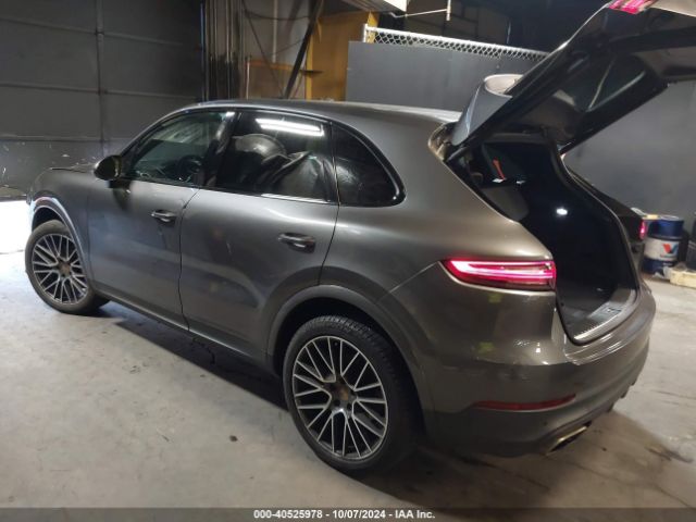 Photo 2 VIN: WP1AA2AY3KDA07519 - PORSCHE CAYENNE 