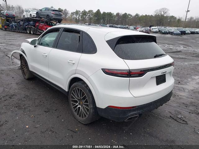 Photo 2 VIN: WP1AA2AY3KDA18696 - PORSCHE CAYENNE 