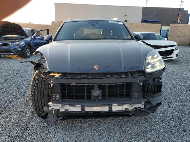 Photo 4 VIN: WP1AA2AY4KDA13247 - PORSCHE CAYENNE 