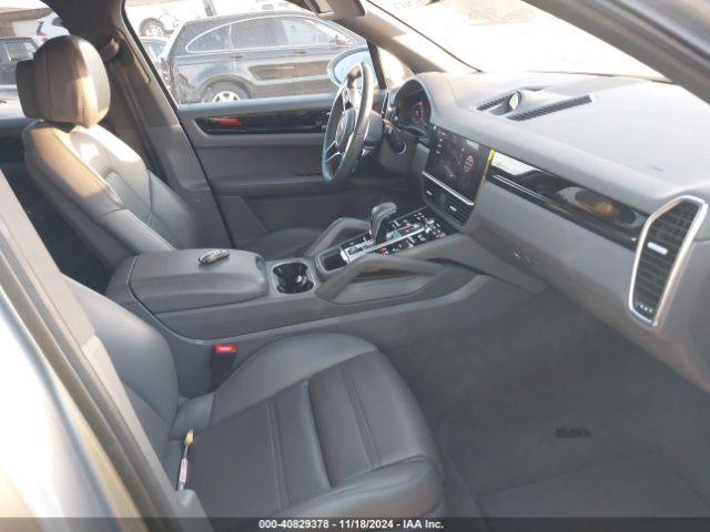 Photo 4 VIN: WP1AA2AY4NDA01359 - PORSCHE CAYENNE 