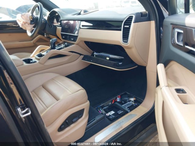 Photo 4 VIN: WP1AA2AY5NDA02939 - PORSCHE CAYENNE 