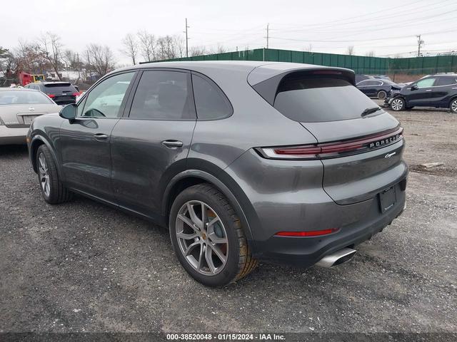 Photo 2 VIN: WP1AA2AY5RDA00873 - PORSCHE CAYENNE 