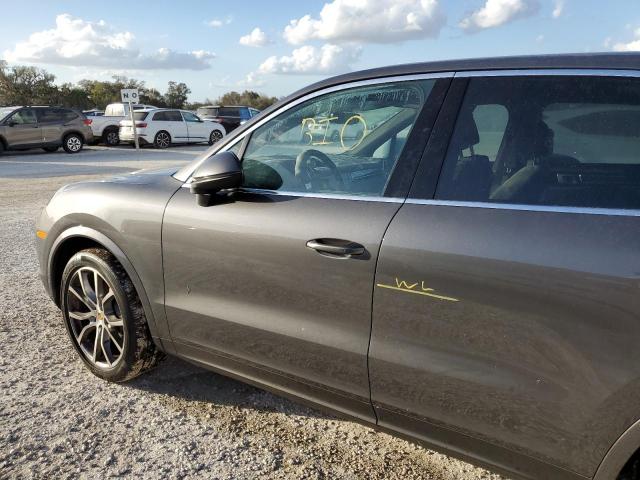 Photo 12 VIN: WP1AA2AY8KDA15891 - PORSCHE CAYENNE 