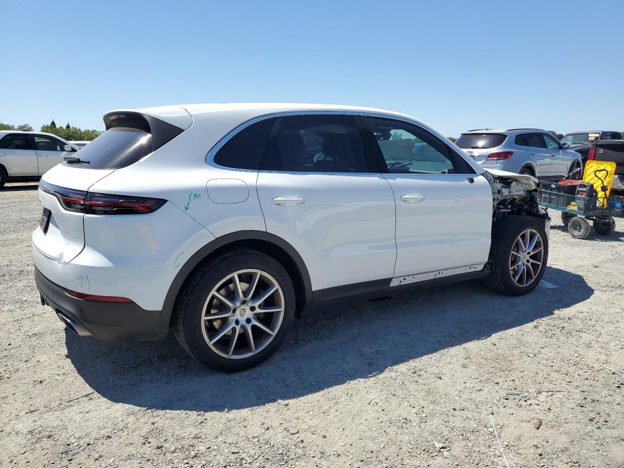 Photo 2 VIN: WP1AA2AY8KDA17432 - PORSCHE CAYENNE 