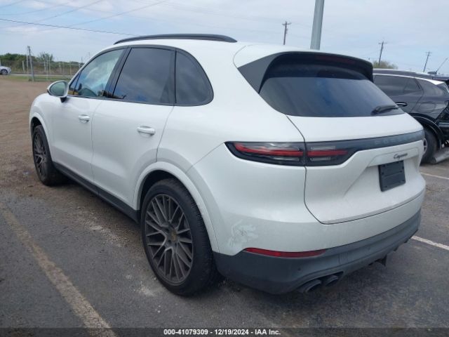 Photo 2 VIN: WP1AA2AY8PDA07149 - PORSCHE CAYENNE 