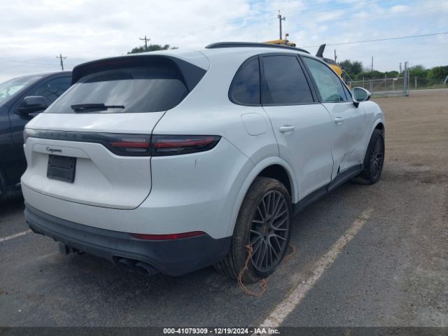 Photo 3 VIN: WP1AA2AY8PDA07149 - PORSCHE CAYENNE 