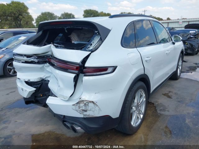 Photo 3 VIN: WP1AA2AY8RDA01015 - PORSCHE CAYENNE 