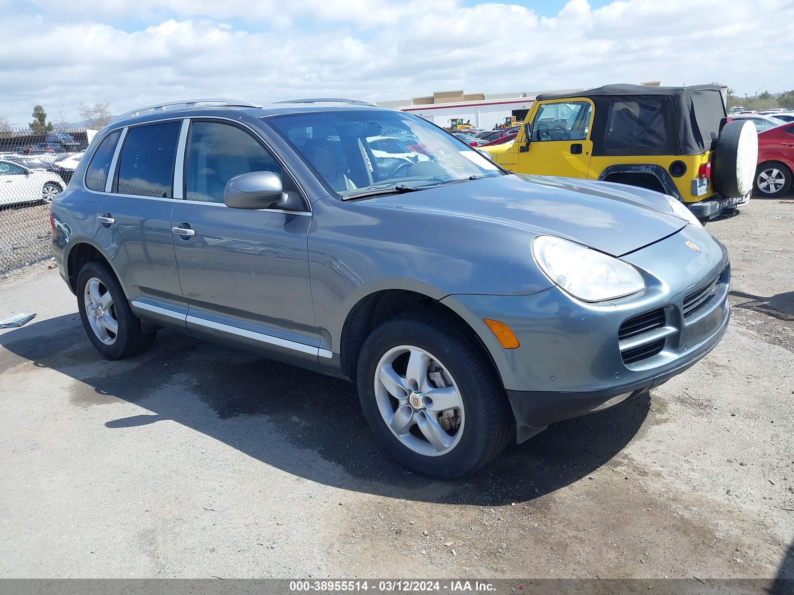 Photo 0 VIN: WP1AB29P24LA63520 - PORSCHE CAYENNE 