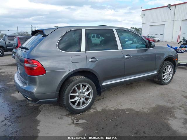 Photo 3 VIN: WP1AB29P38LA30855 - PORSCHE CAYENNE 