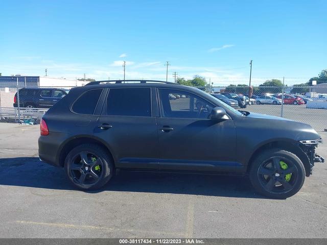 Photo 13 VIN: WP1AB29P45LA66419 - PORSCHE CAYENNE 