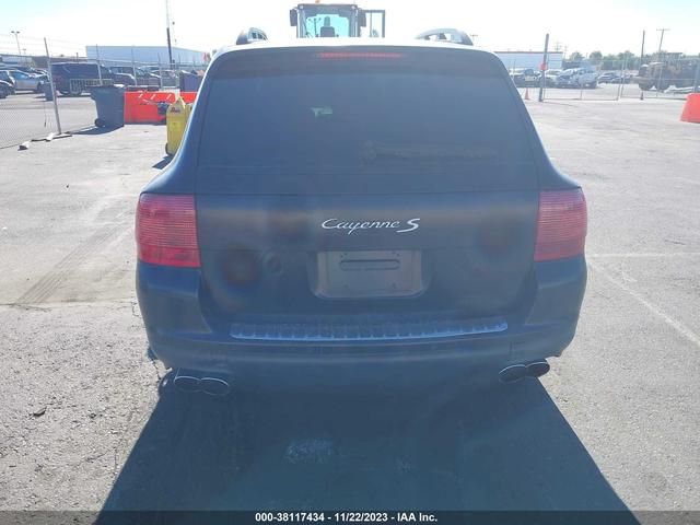 Photo 16 VIN: WP1AB29P45LA66419 - PORSCHE CAYENNE 