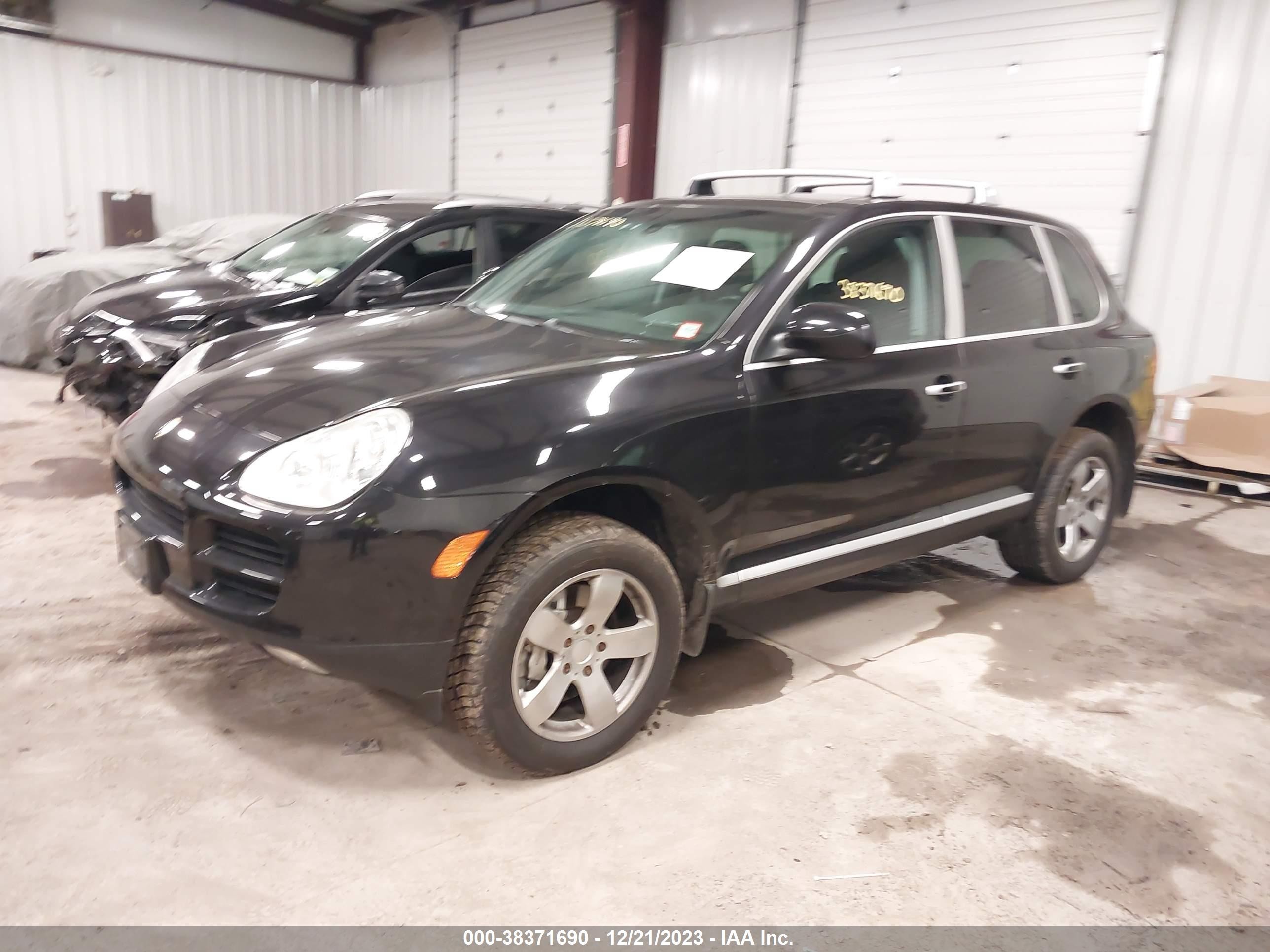 Photo 1 VIN: WP1AB29P84LA73579 - PORSCHE CAYENNE 