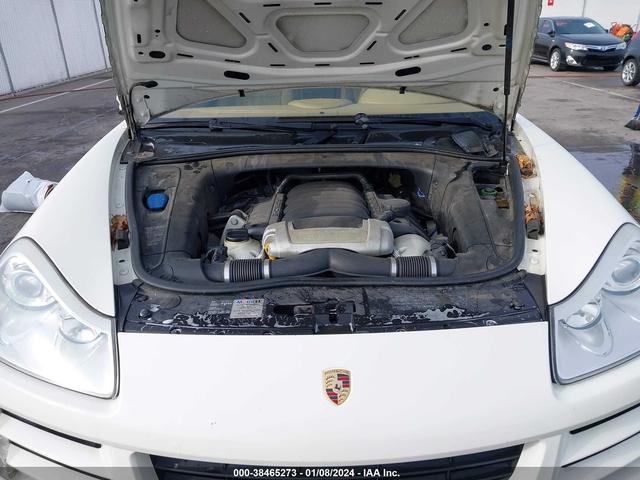 Photo 9 VIN: WP1AB29P89LA46227 - PORSCHE CAYENNE 