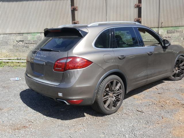 Photo 3 VIN: WP1AB2A20DLA81840 - PORSCHE CAYENNE S 